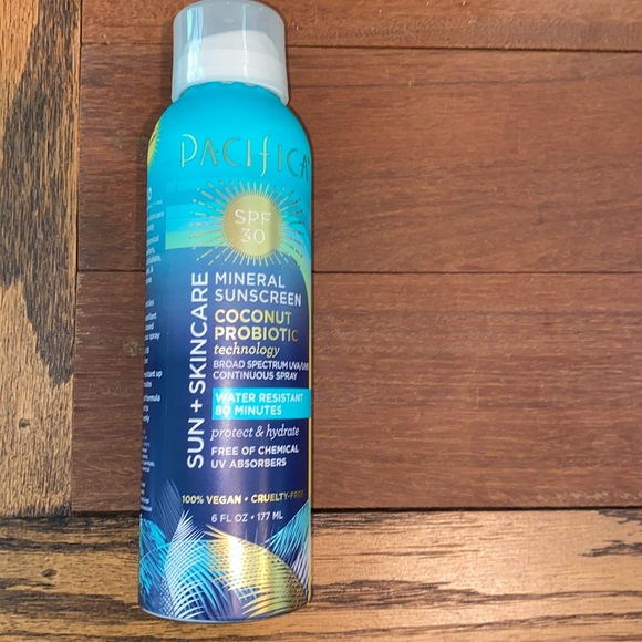 Pacifica coconut probiotic sunscreen spf 30 spray - Picture 2 of 7